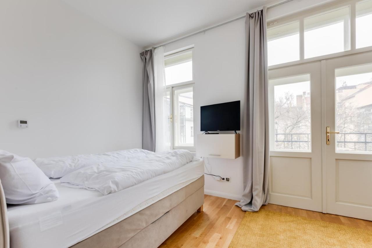 Jt'S Apartments Spanelska Str. Prag Exterior foto