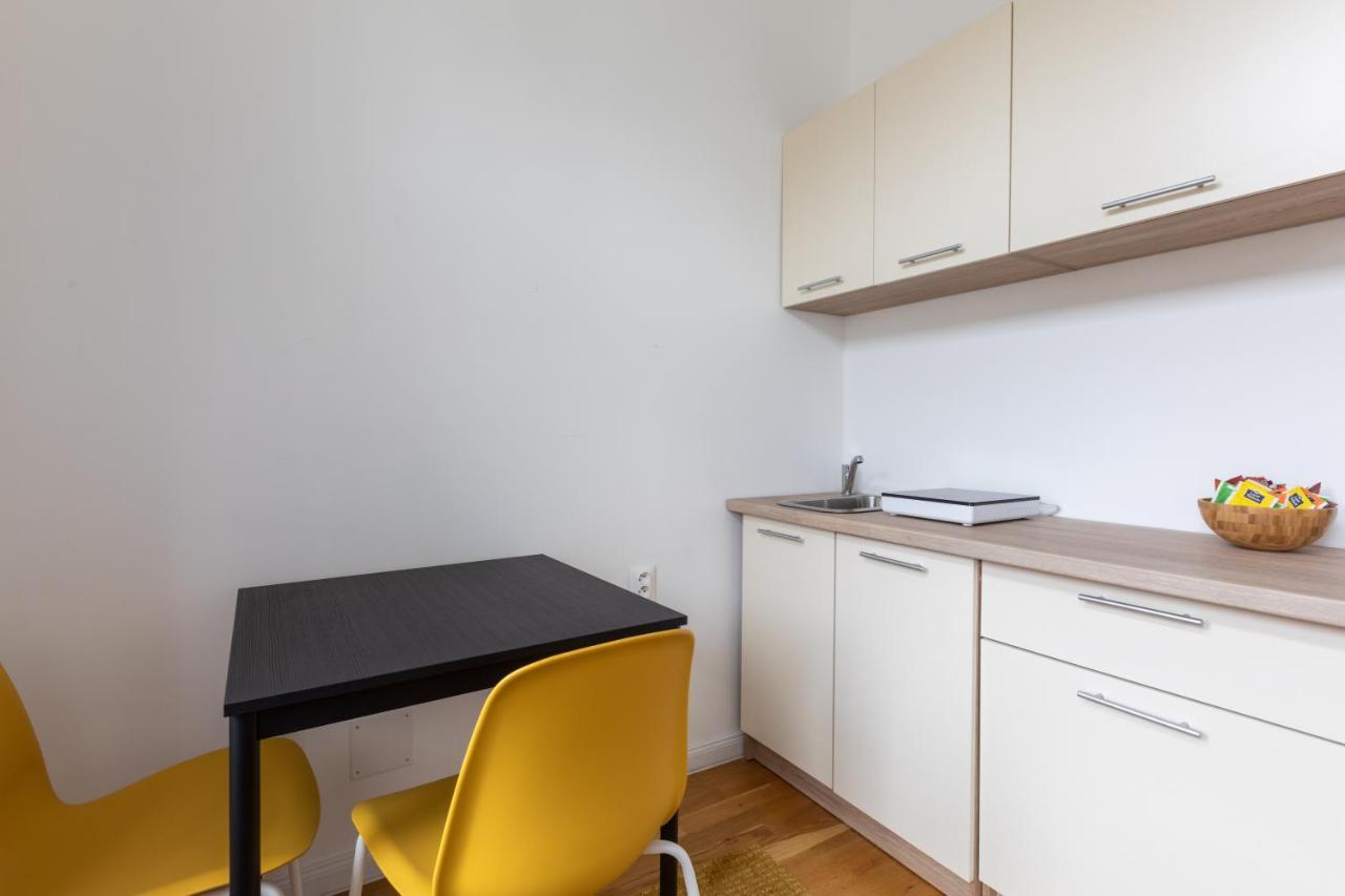 Jt'S Apartments Spanelska Str. Prag Exterior foto
